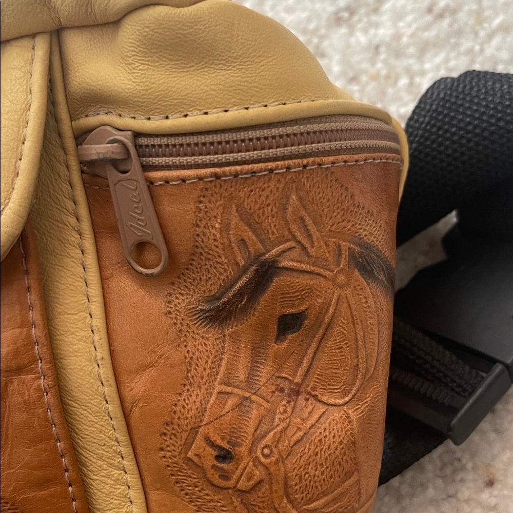Yellow and Brown Leather Horse Design Bag - Picture 3 of 6